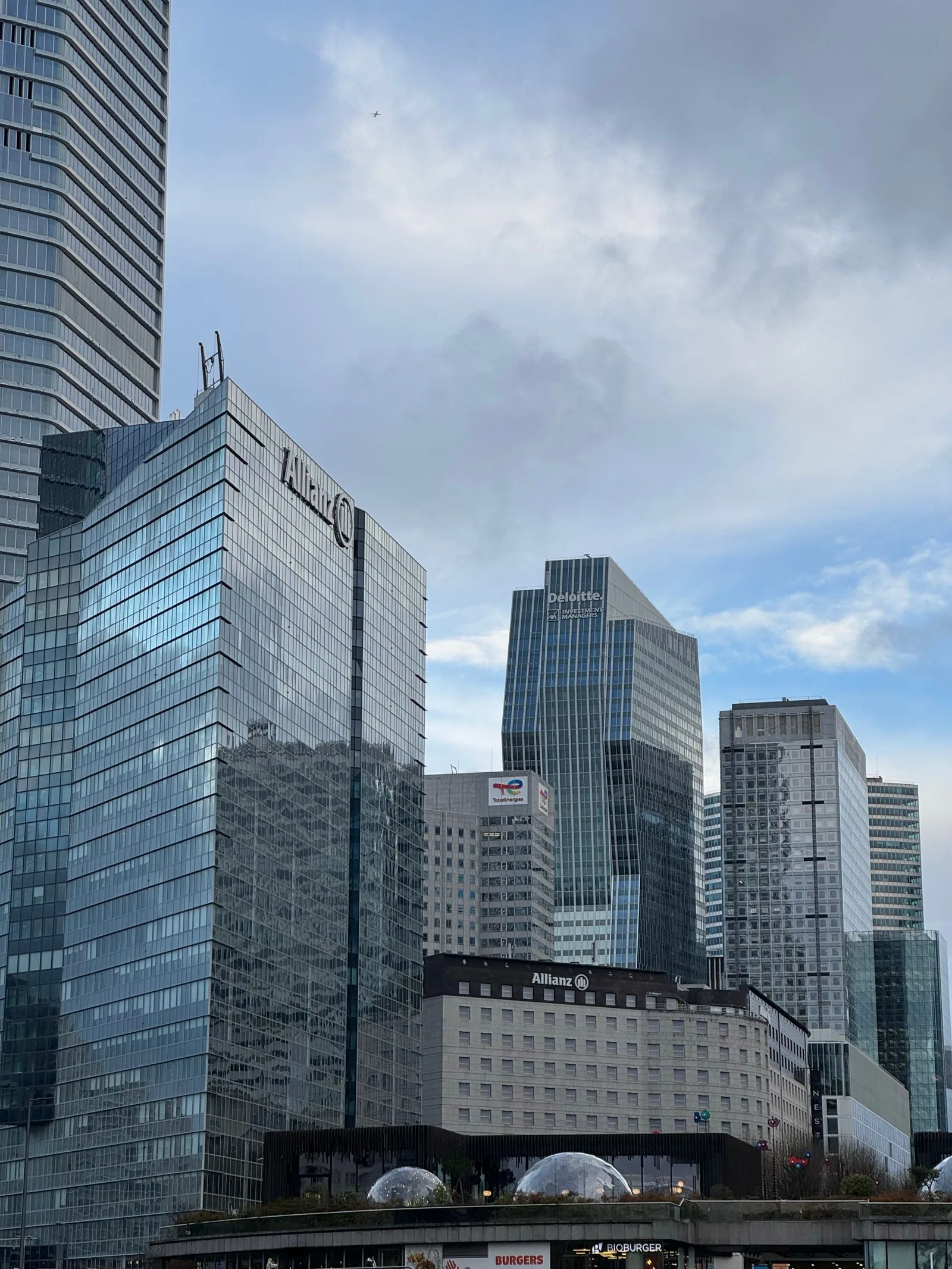 Tours du quartier de La Défense à Paris